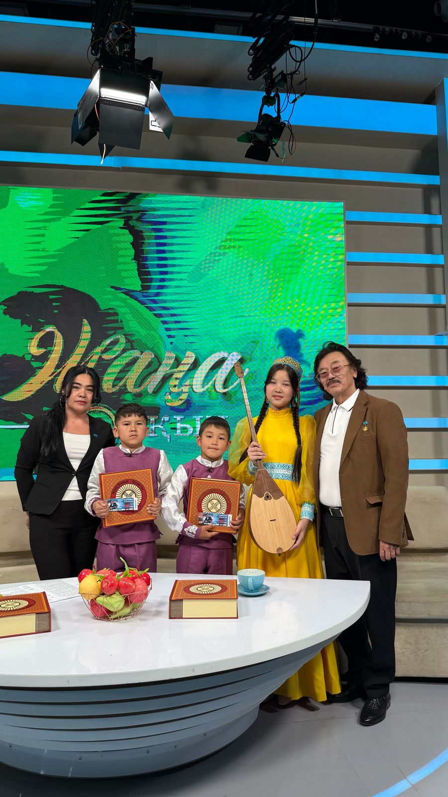 ӨНЕР-БІЛІМ КӨКЖИЕГІН БАҒЫНДЫРҒАН ШӘКІРТТЕР — МЕКТЕП - ЛИЦЕЙ  МАҚТАНЫШТАРЫ!