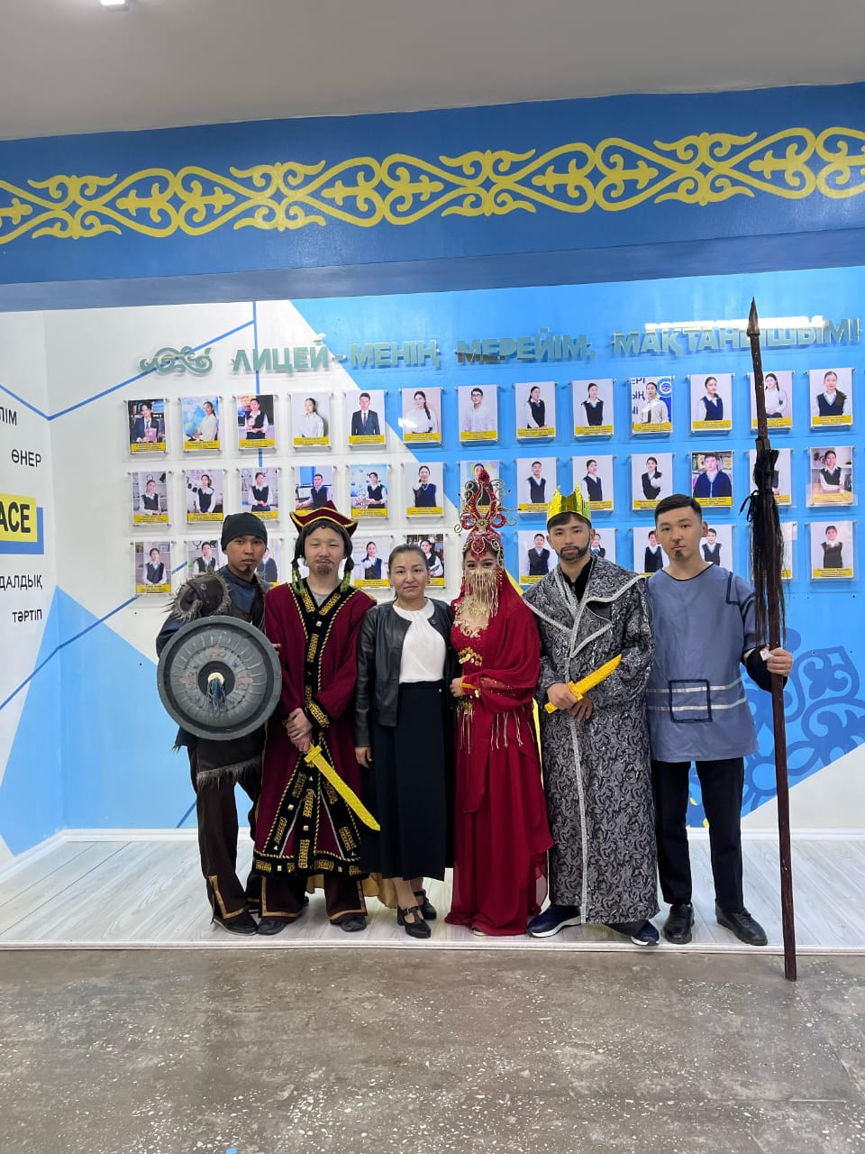 📍Жамбыл атындағы мектеп-лицейінде 2025 жылдың  22 сәуір күні «Әбіш оқулары» байқауының аудандық кезеңі өтті.
