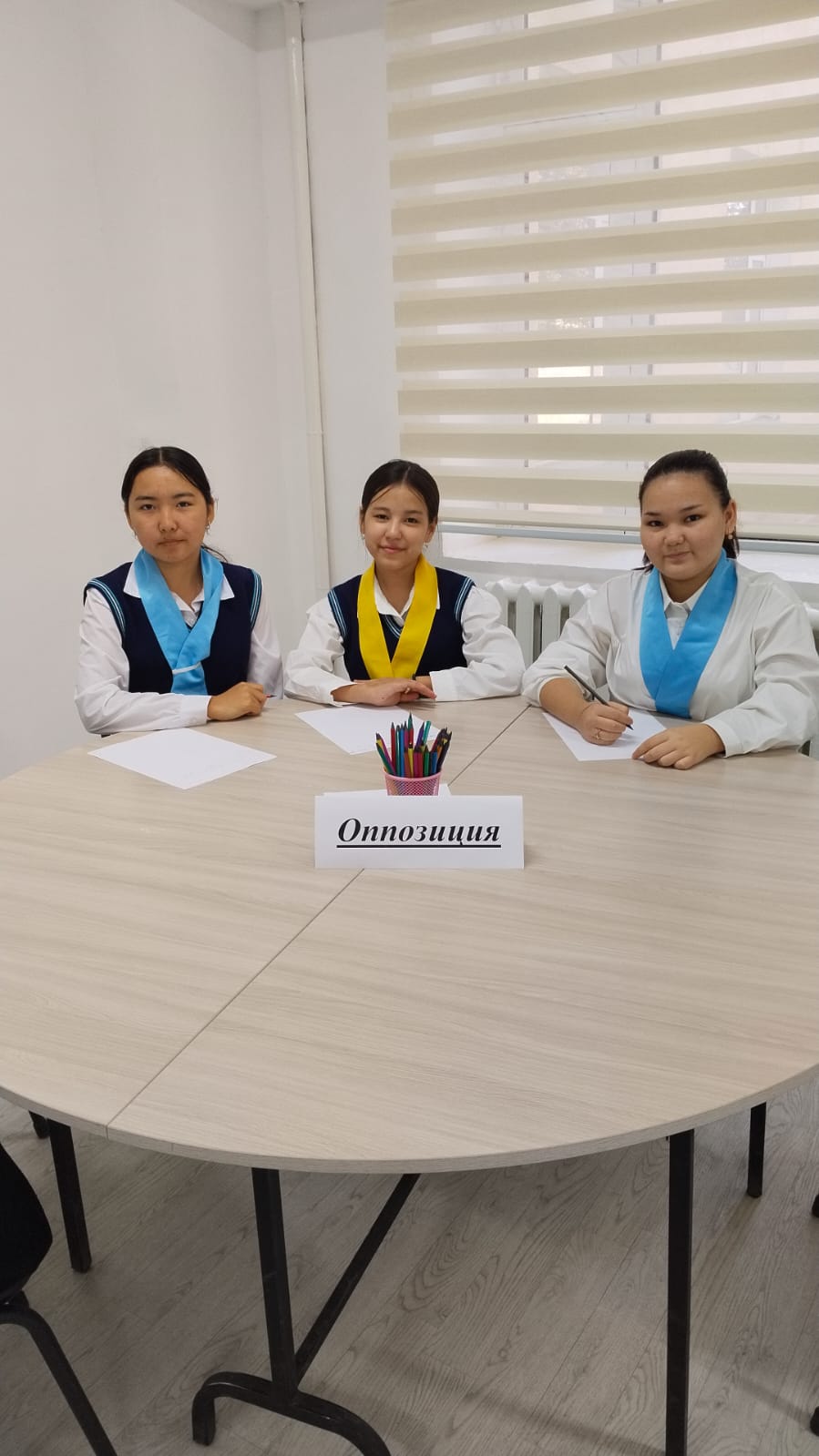 🎯 «Ұшқыр ой алаңы» жобасы аясындағы дебат сайысы