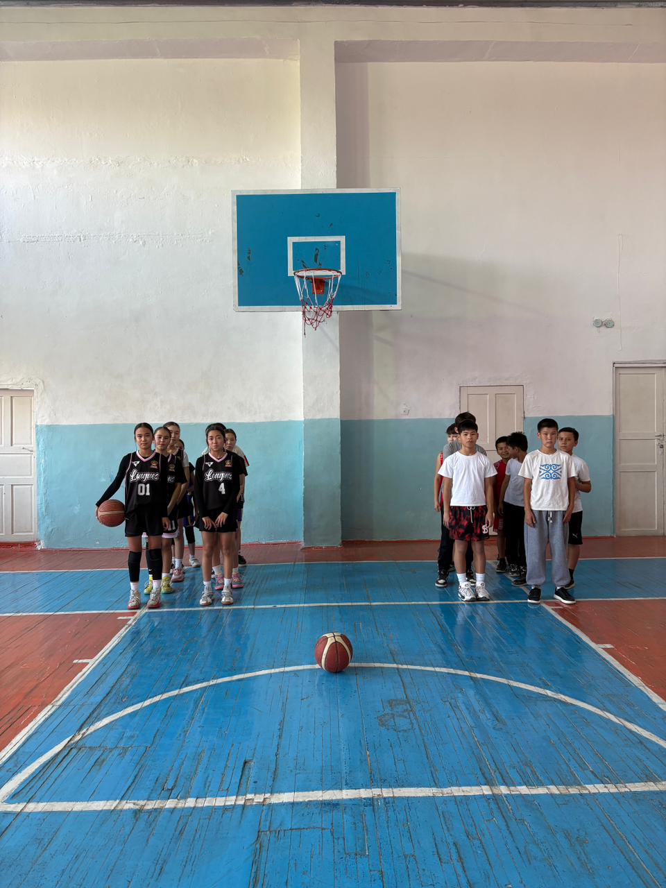 🔰”Дос болLIKE: достық қолын ұсын”