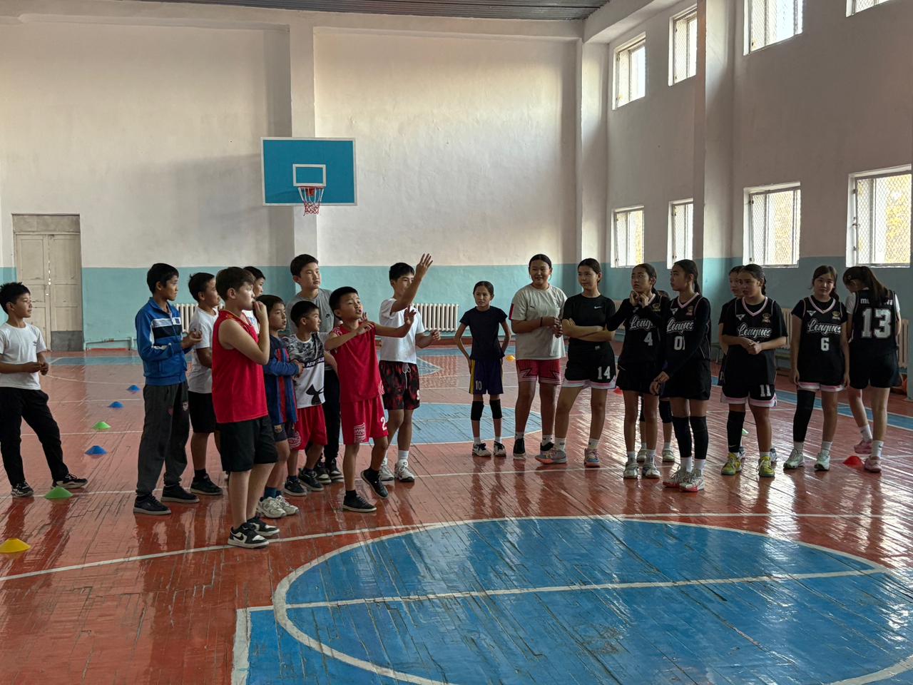 🔰”Дос болLIKE: достық қолын ұсын”