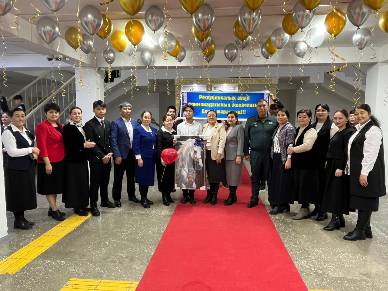 Білімді шәкірт - мектеп-лицей мақтанышы!