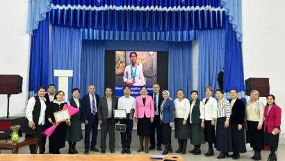 Олимпиада жеңімпазын марапаттау