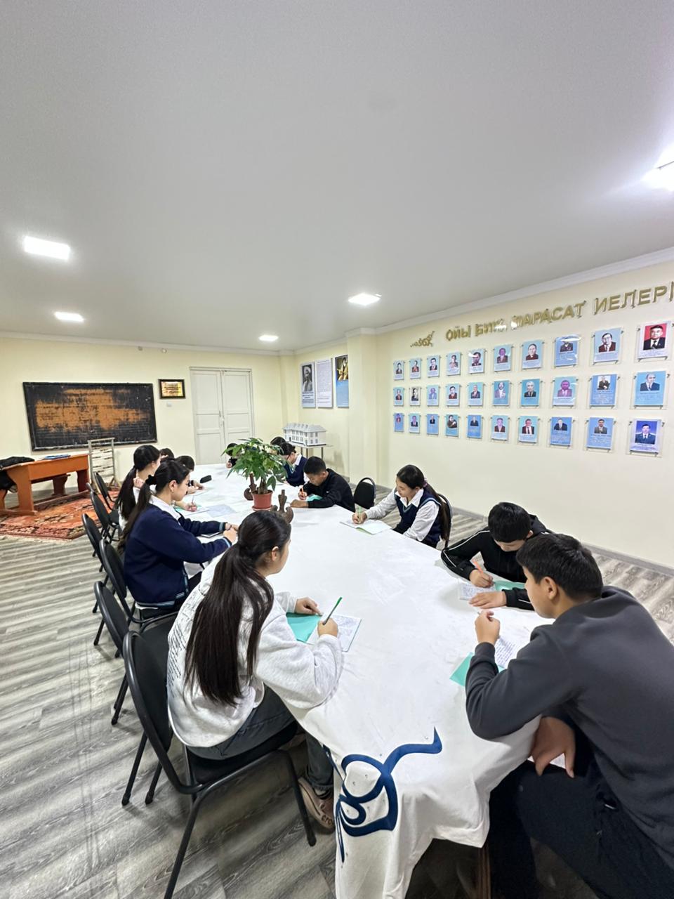 "Желтоқсаннан-Тәуелсіздікке дейін" тақырыбында эссе байқауы өткізілді