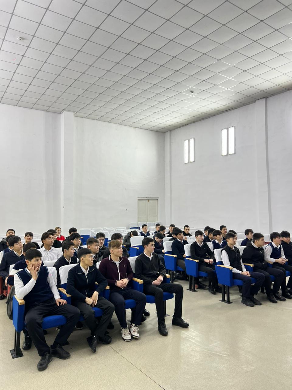 Еңбегі адал-жас өрен