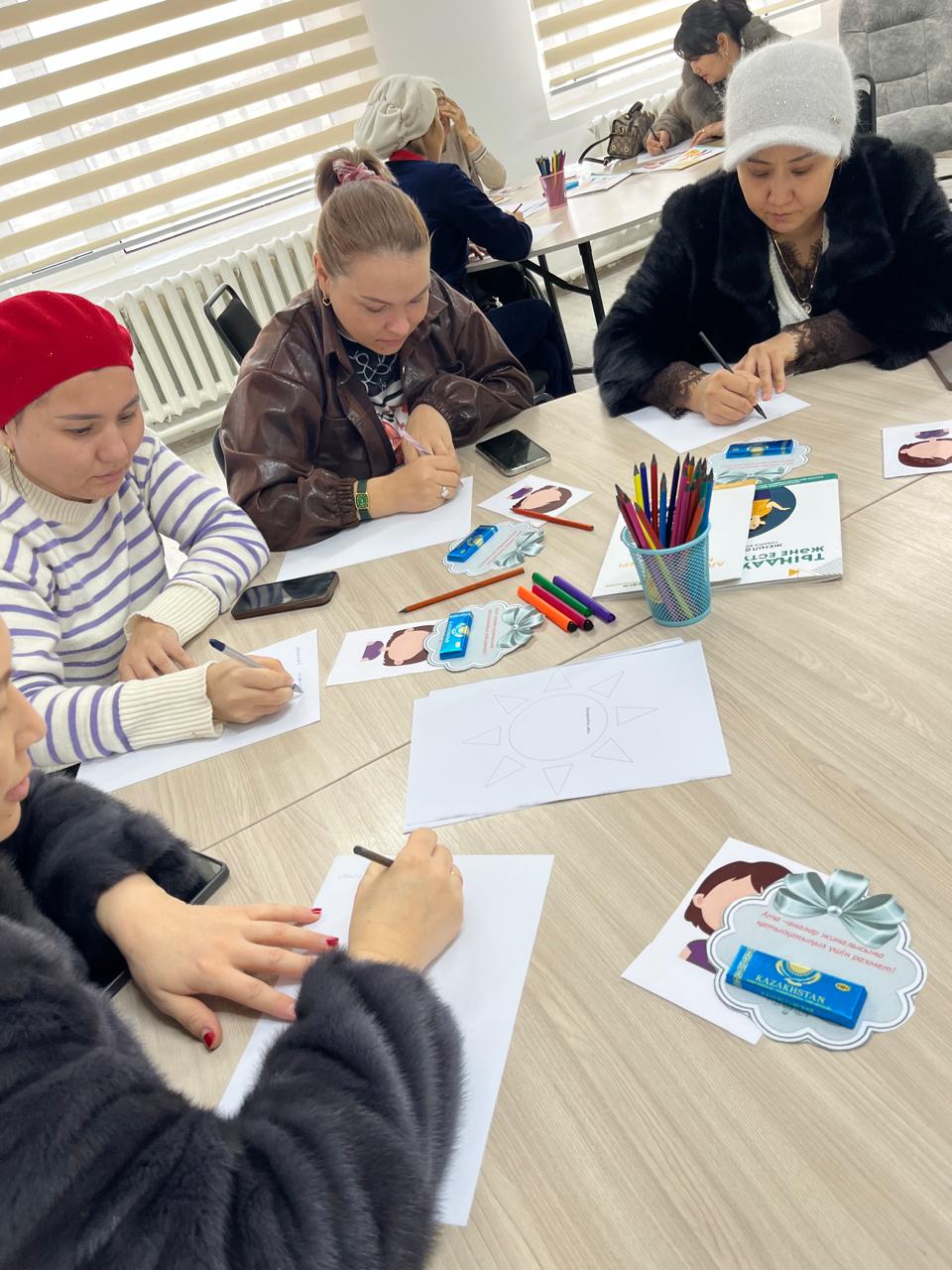 АТА - АНАЛАР ЖИНАЛЫСЫ ӨТКІЗІЛДІ. 