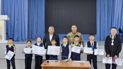 Дүйсенбілік саптық жиын